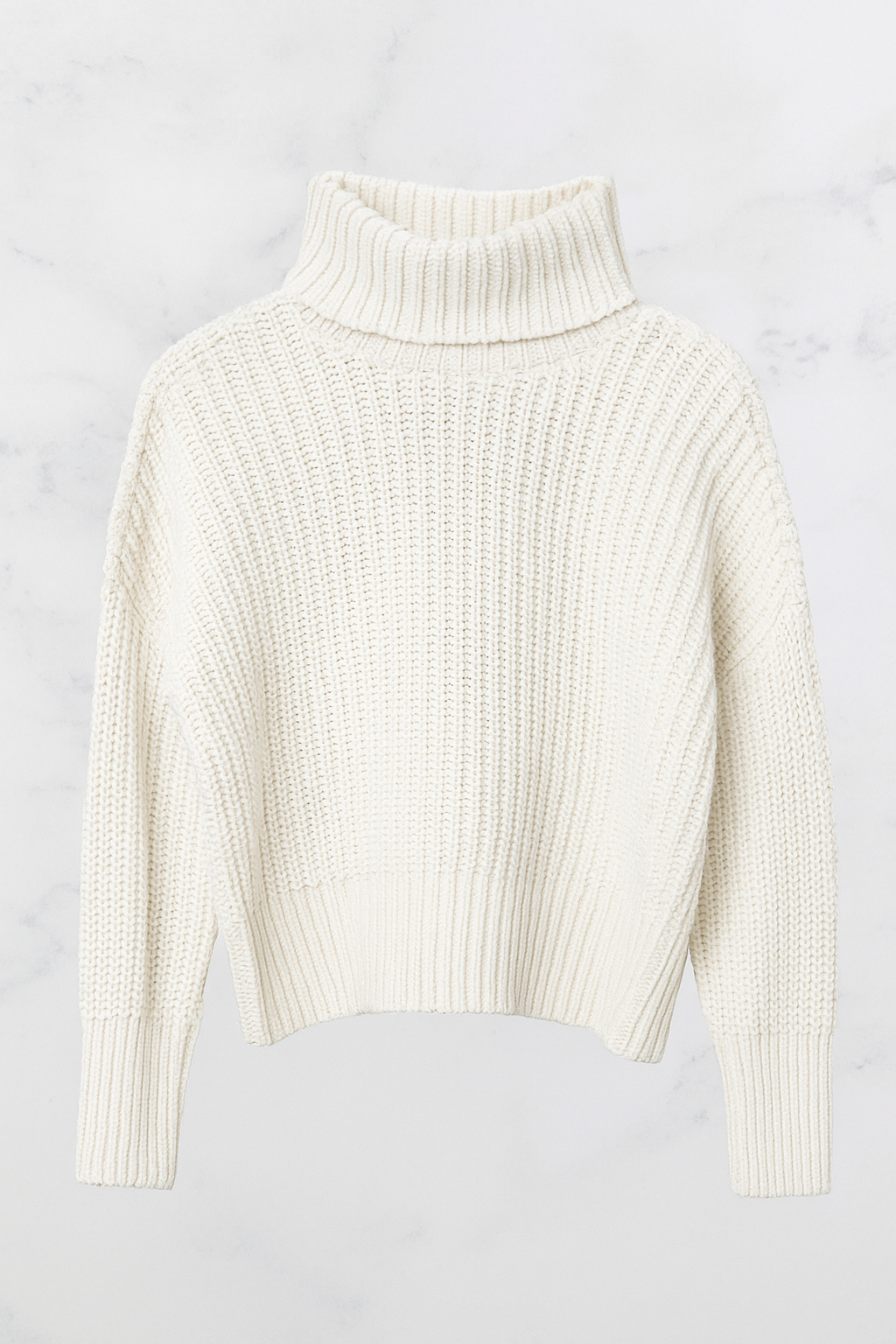 Chic off-white turtleneck sweater
