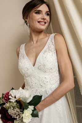 The MaryAnn Bridal Gown image 1