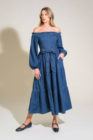 Hello Molly Midi Dress image 0