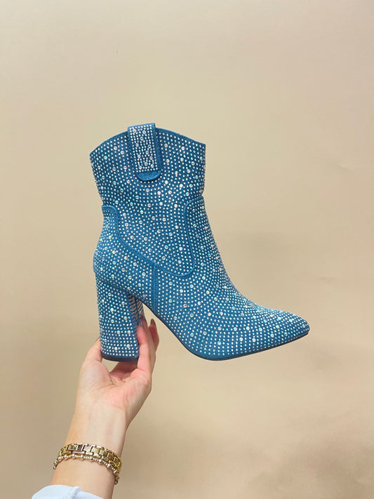 A Dolly Party Boot image 0