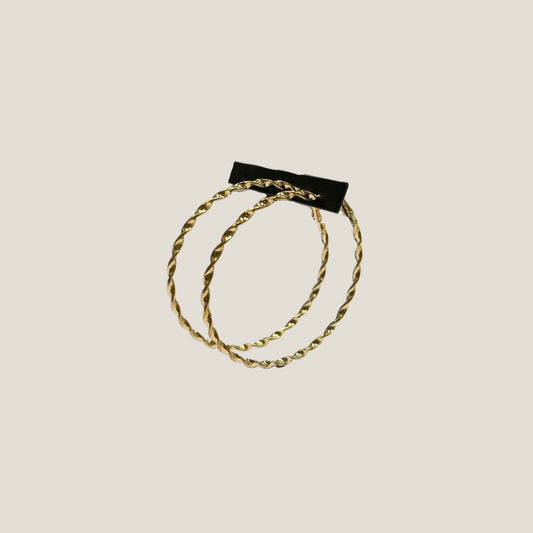 Twist Around Hoops image 1