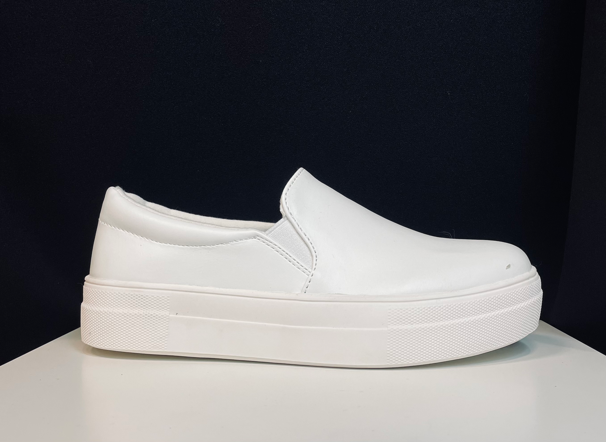 The Easy Girl Sneaker image 7