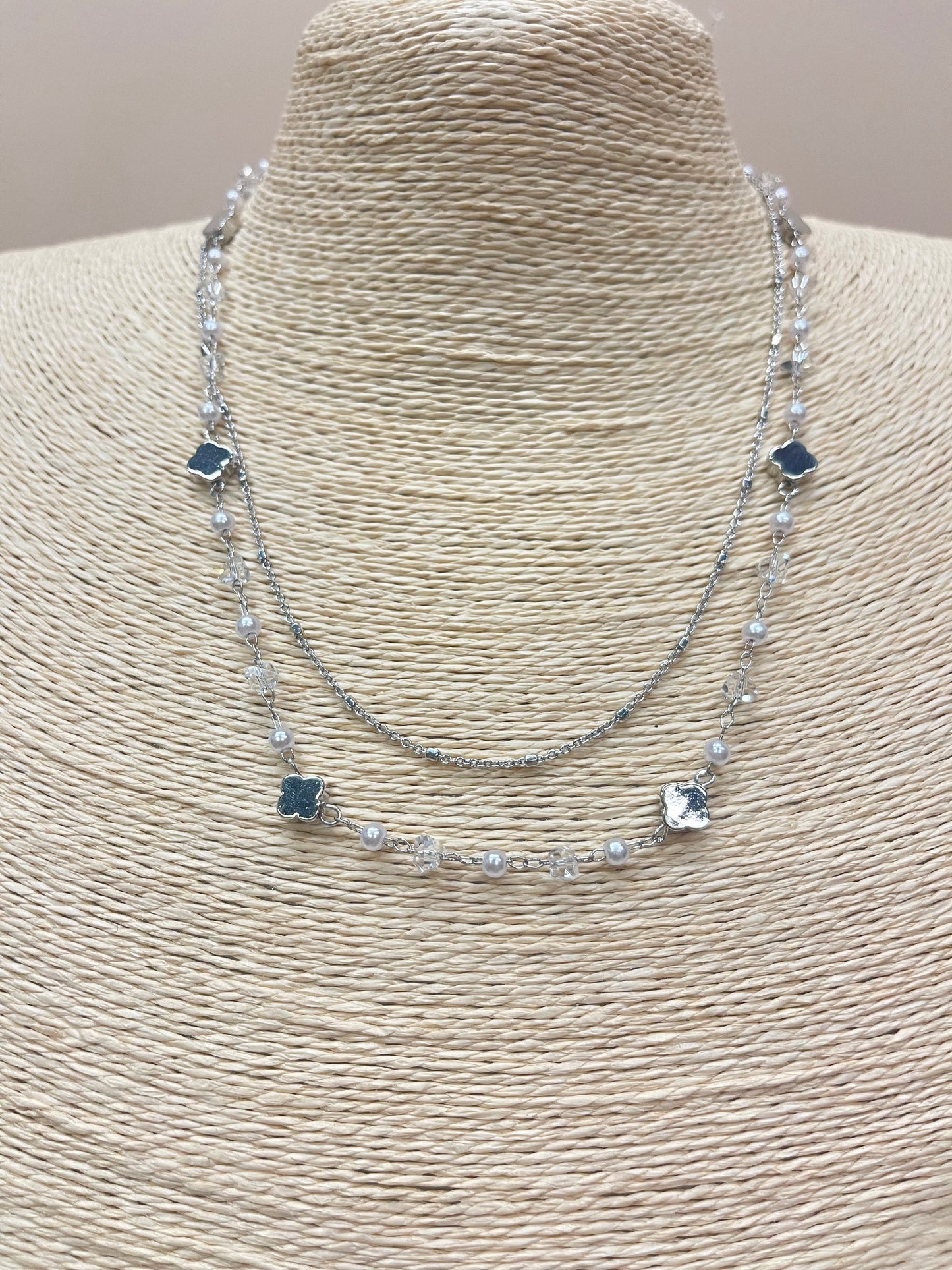 Pearl Layered Necklace image 3