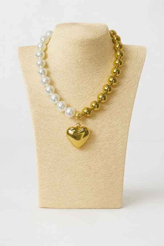 The Velvet Spark Necklace