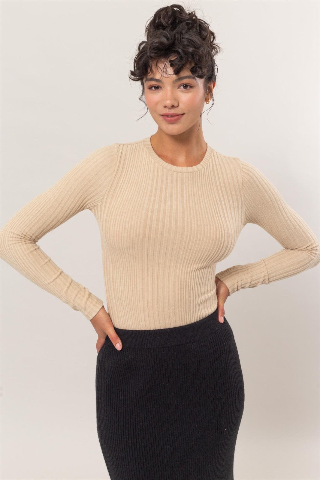 Simple Contour Shirt image 0