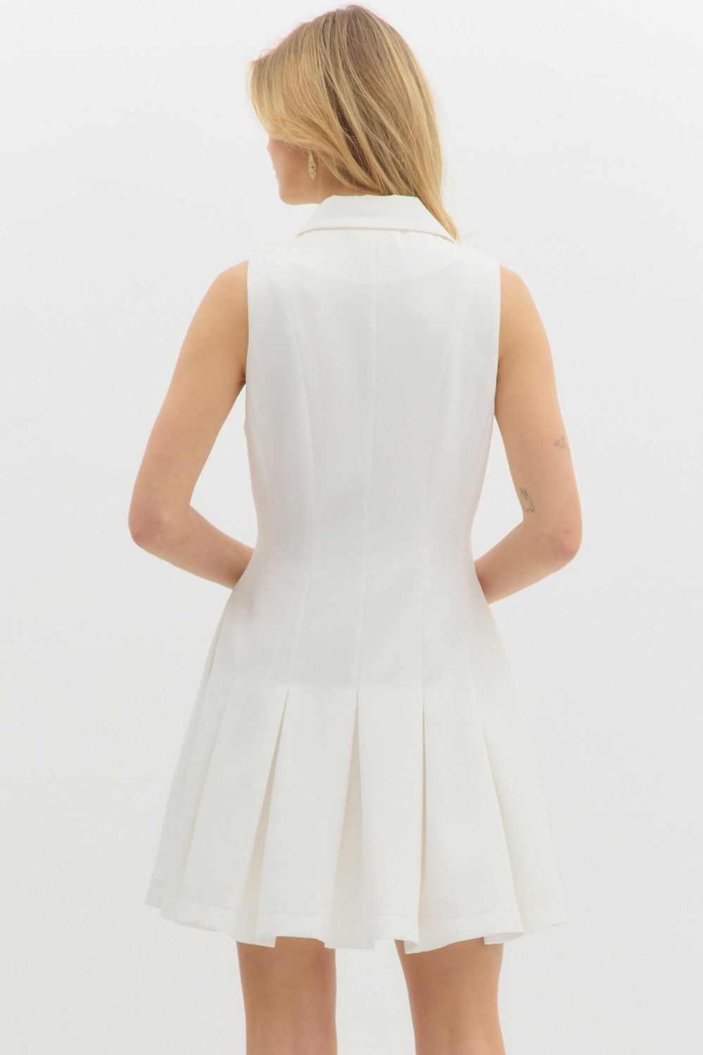Official Sweetheart Button Down Dress image 2